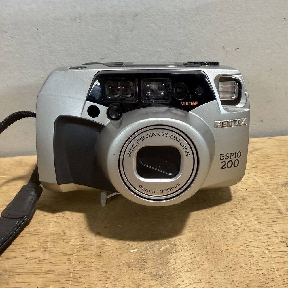 Pentax Espio 200 48-200mm Zoom 35mm Point & Shoot Film Camera Tested